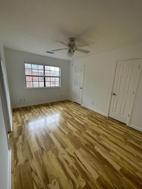 Building Photo - 3423 Haven Oaks Dr