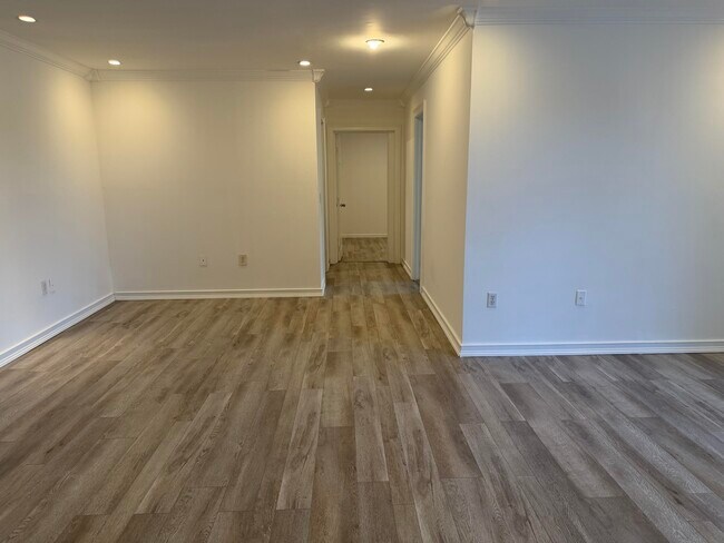 Foto del edificio - 4081 N 41st St