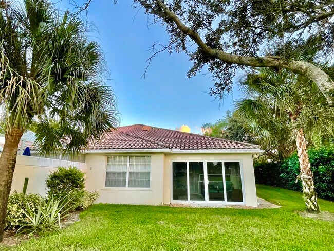 Foto del edificio - 1372  Saint Lawrence Drive  Palm Beach Gar...