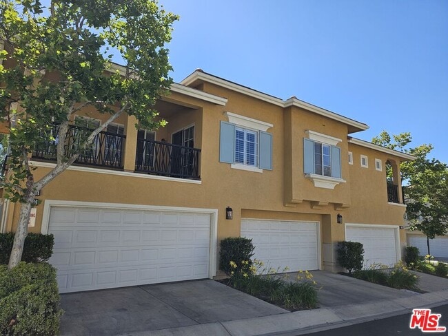 Building Photo - 27960 Trillium Ln