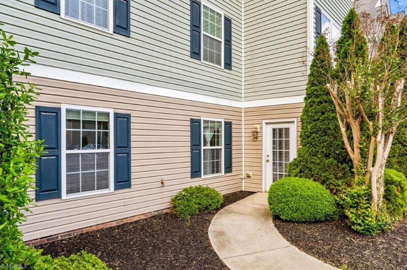 Foto principal - 4702 Pennoak Ln