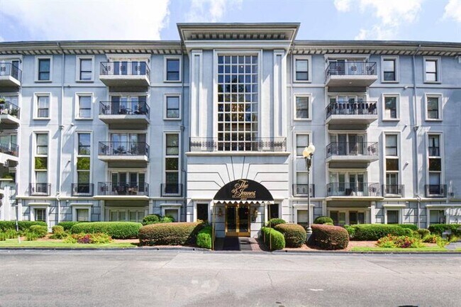 Building Photo - 3201 Lenox Pl NE