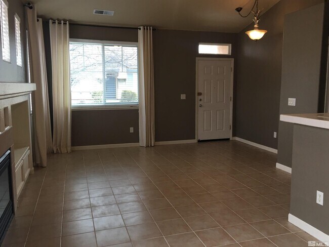 Foto del edificio - 6247 Black Cinder Ct