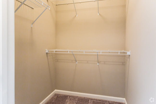 Walk-In Closet - Meridian Park Apartments