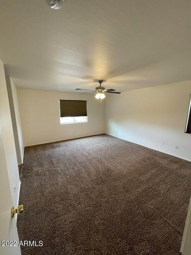 Foto del edificio - 25881 W North Star Pl