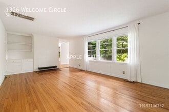 Building Photo - 1326 Welcome Cir