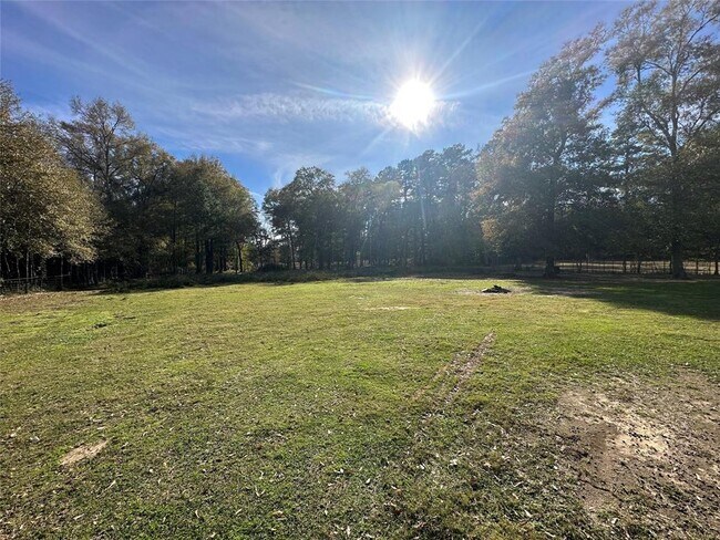 Building Photo - 636 County Rd 3731