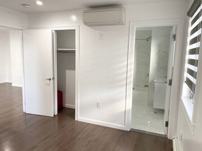 Foto del edificio - 6234 Boelsen Cres