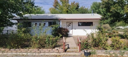 Building Photo - 115 Gumaer Ave