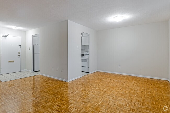 2 chambres, 1 salle de bain - 88 m² - Salle à manger/salon - 550 Scarborough Golf Club Rd
