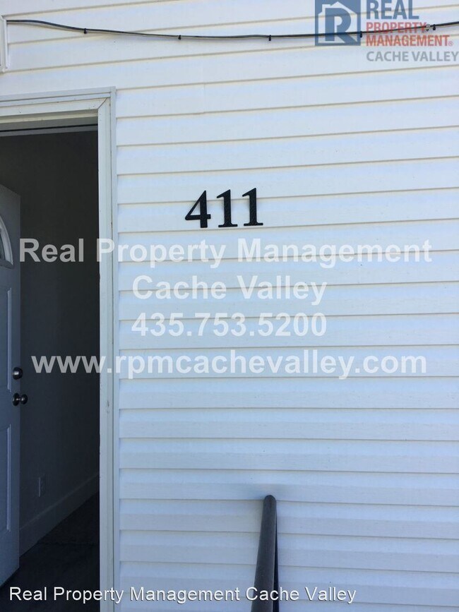 Foto del edificio - 4 br, 2 bath House - 411 S Main St