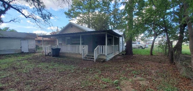 Building Photo - 113 Eastover Dr