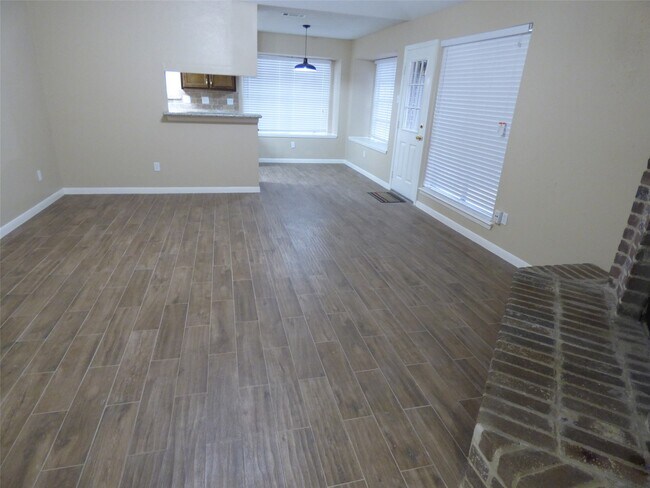 Foto del edificio - 1242 Park Ln