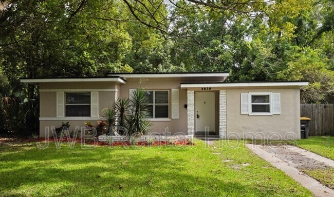 Foto del edificio - 4819 Irvington Ave