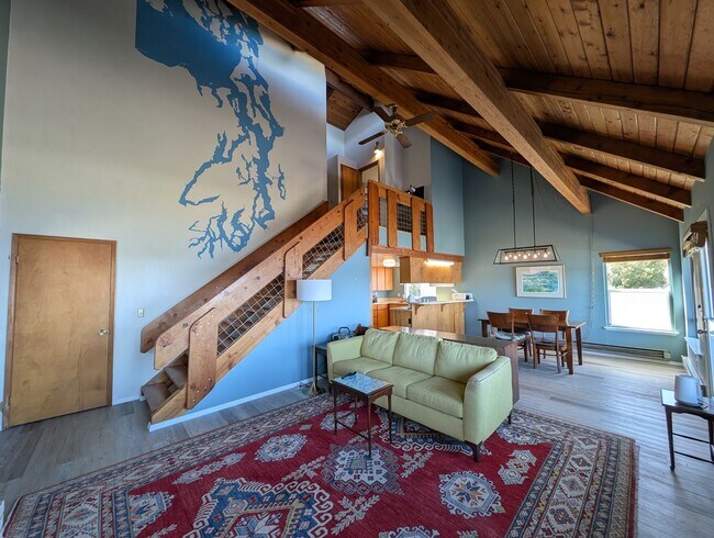 Foto del edificio - A Luxury Beachfront Lodge Awaits! For Rent...