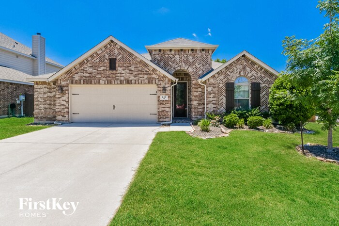 Primary Photo - 649 Bent Oak Dr