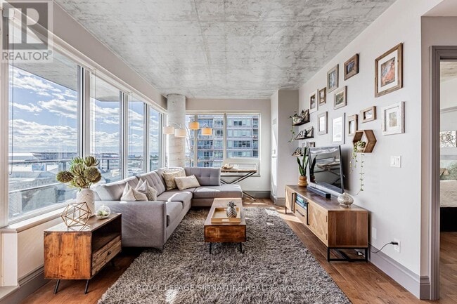 Building Photo - 55 E Liberty St