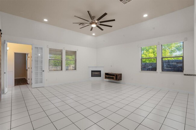 Building Photo - 2709 Coral Valley Dr