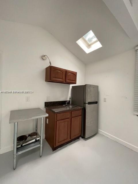 Foto del edificio - 118 NW 24th St