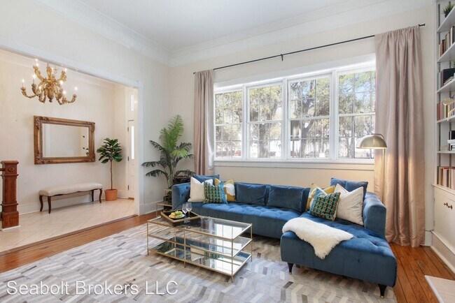 Foto del edificio - 5 br, 2.5 bath House - 417 E Bay St