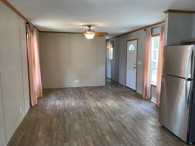 Foto del edificio - 268 W Park Ave