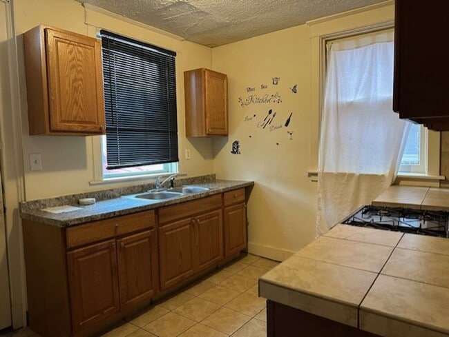 Foto del edificio - 2439 N 5th St