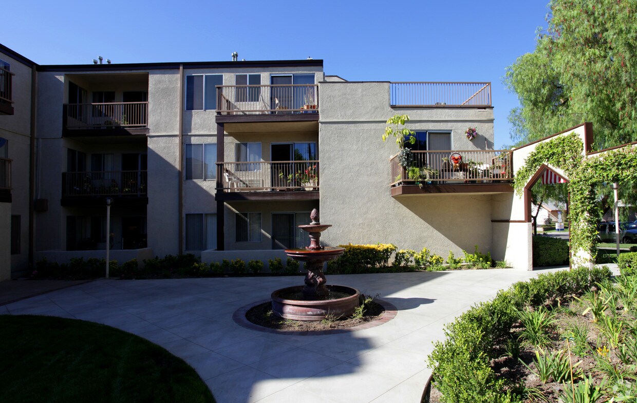 Corona Community Towers Apartments Corona, CA