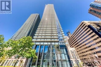 Building Photo - 1080-1080 Bay St.