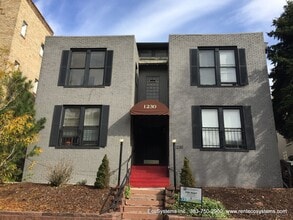 Building Photo - 1230 N Washington St