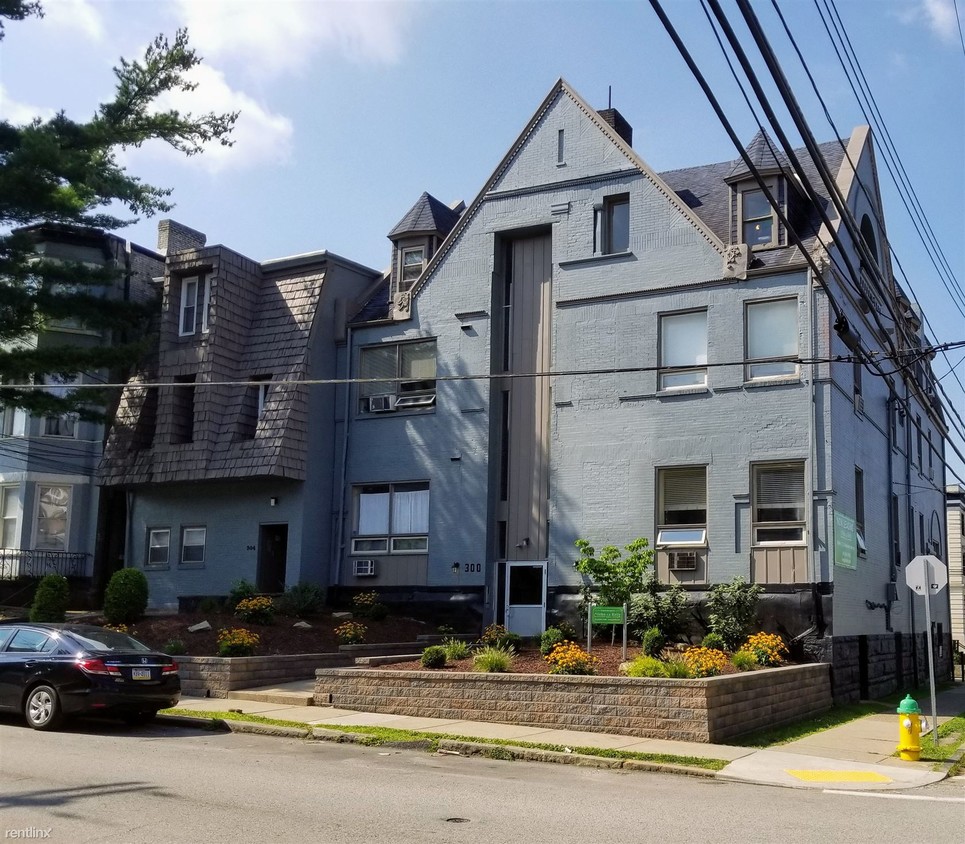 Primary Photo - 1 br, 1 bath Apartment - 300 Meyran Avenue 2B