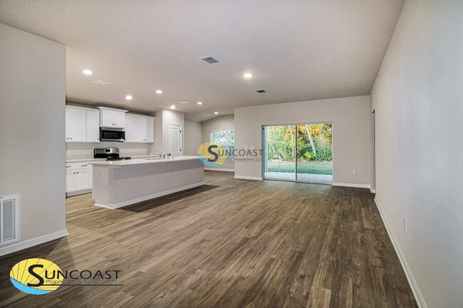 Foto del edificio - 15849 SW 23rd Court Rd