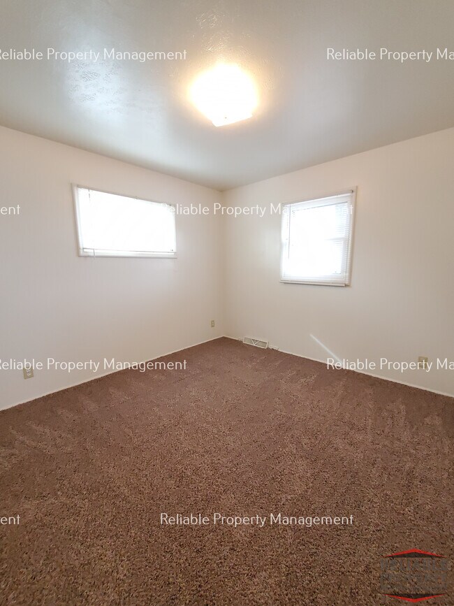 Foto del edificio - 2935 Sawtooth St