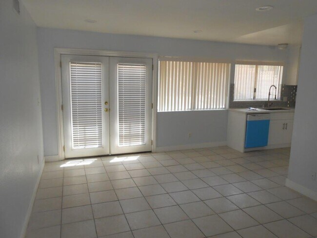 Foto del edificio - Cute Single Story Home in Henderson - Green Valley area