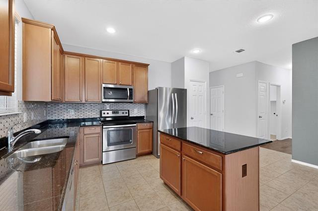 Foto del edificio - 2409 Buelingo Ln