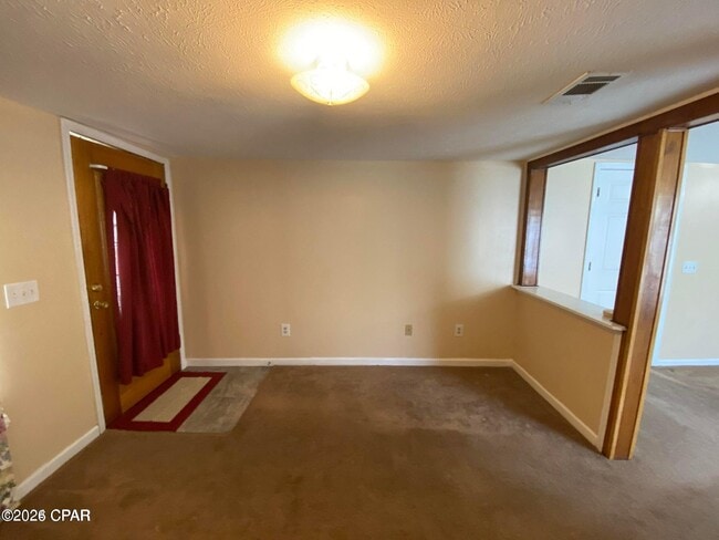Building Photo - 1006 Massalina Dr