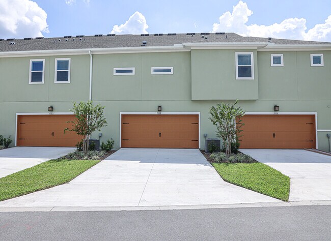 Building Photo - Dreamy New Construction Laureate Park Town...