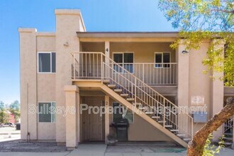 Building Photo - 2701 E Beck Ln