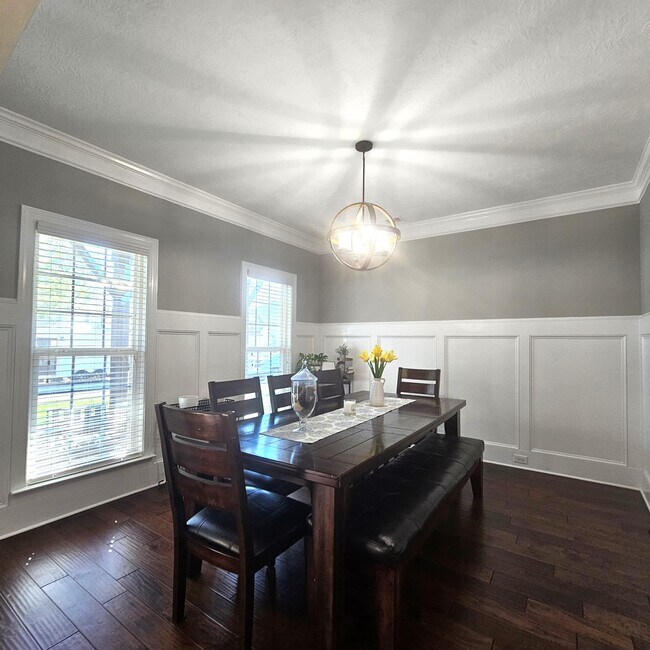 Foto del edificio - 821 Herrington Dr