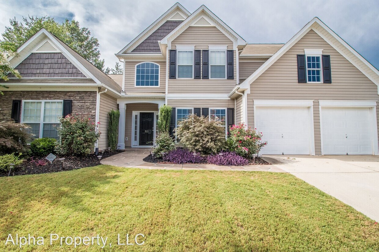 4 br, 3.5 bath House 515 Adeline Court House for Rent in