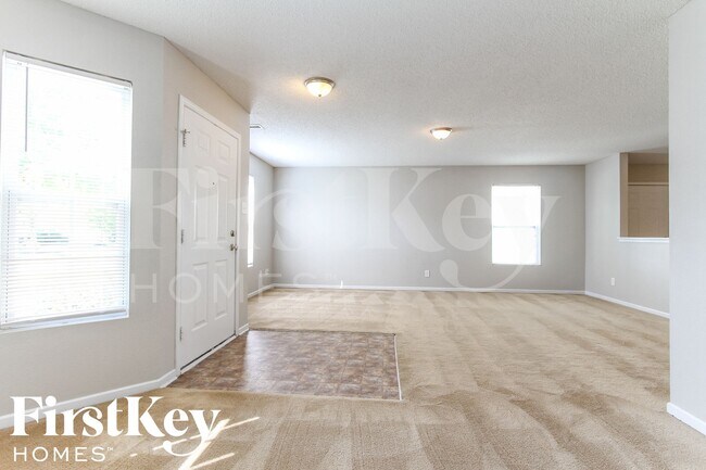 Foto del edificio - 14356 Black Farm Dr