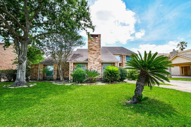 Foto del edificio - 11907 Pepperdine Ln