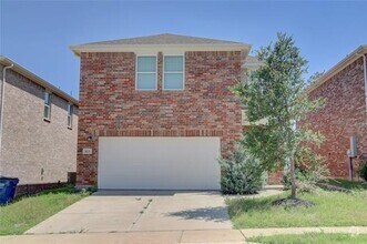 Building Photo - 613 Colgate Cir