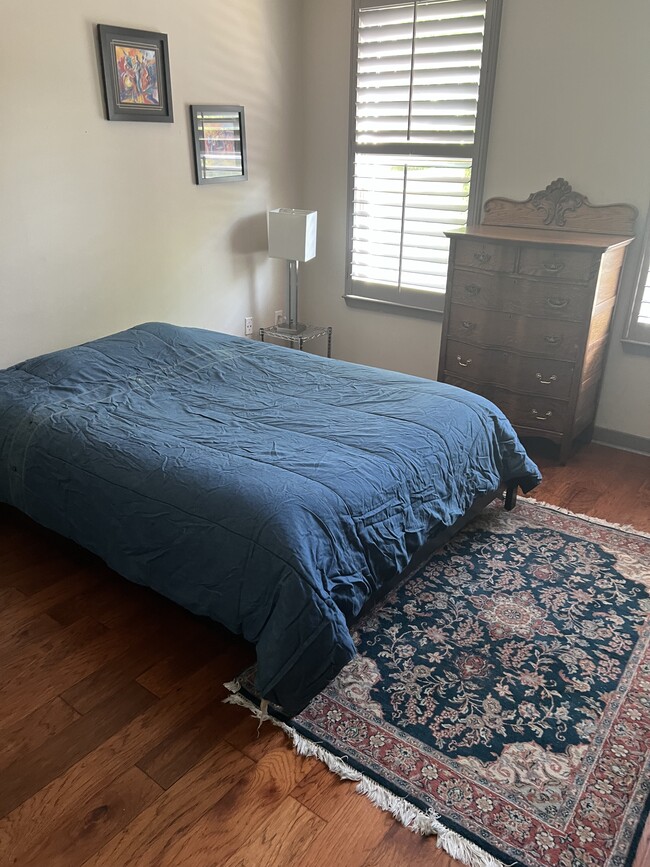 Foto del edificio - 390 17th St NW