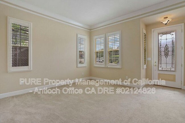 Foto del edificio - 4581 Bonraven Way