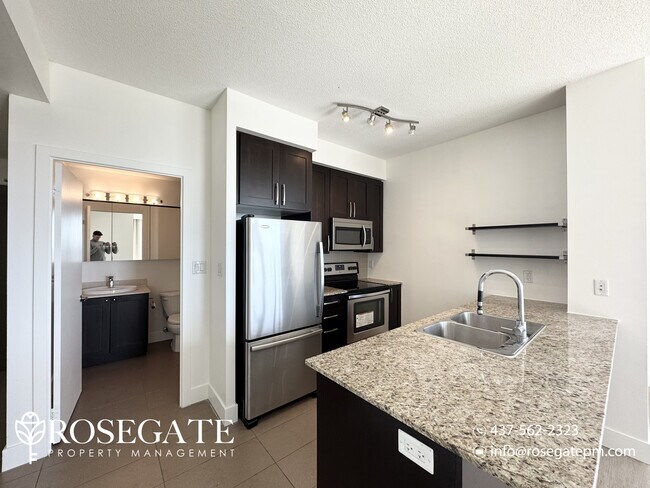 Building Photo - Newly Renovated 2-Bedroom Corner Condo wit...
