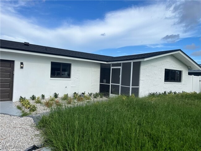 Building Photo - 5313 Bayview Ct