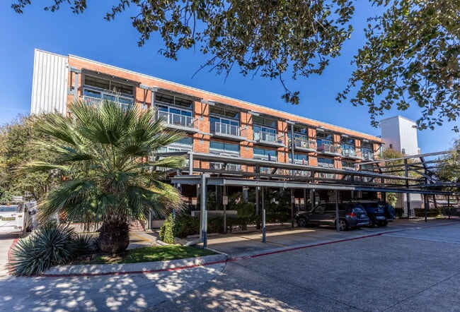 Photo - 1331 S Flores St Apartment