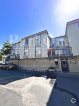 Building Photo - 2031 Sierra Rd