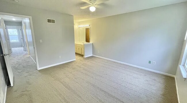 Foto del edificio - 19009/19011 S Ash St, Belton, MO 64012