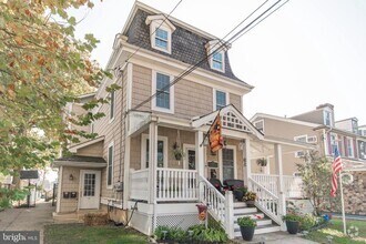 Building Photo - 532 Mohawk Ave